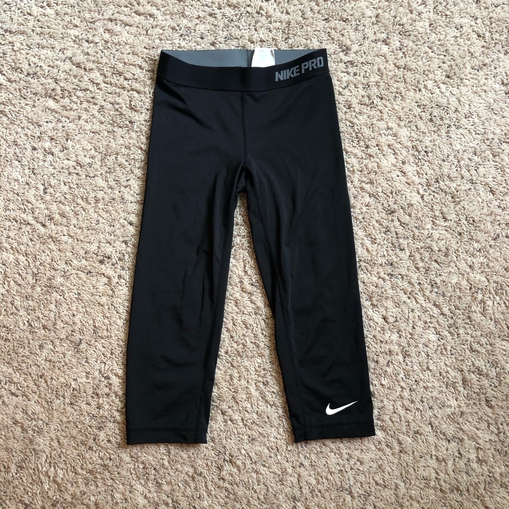 Nike Pro XS Crop Leggings